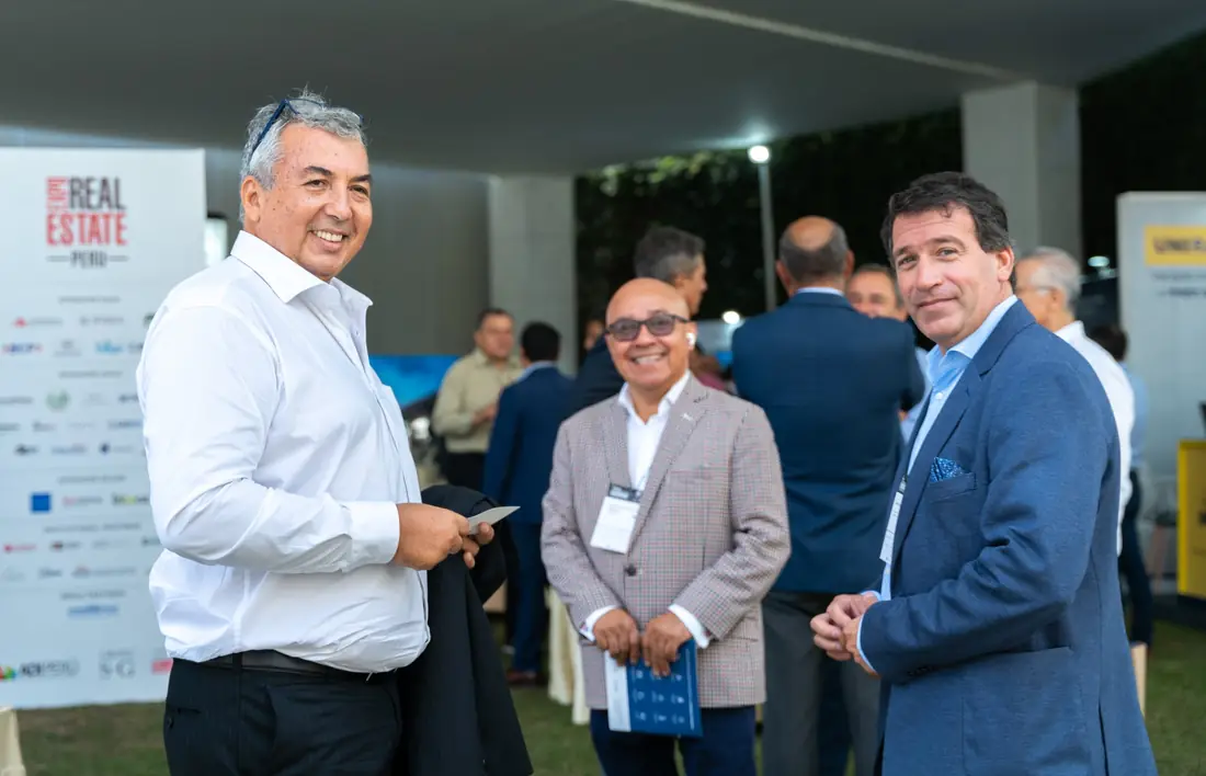Augusto Peñaloza con invitados en Expo Real Estate Perú